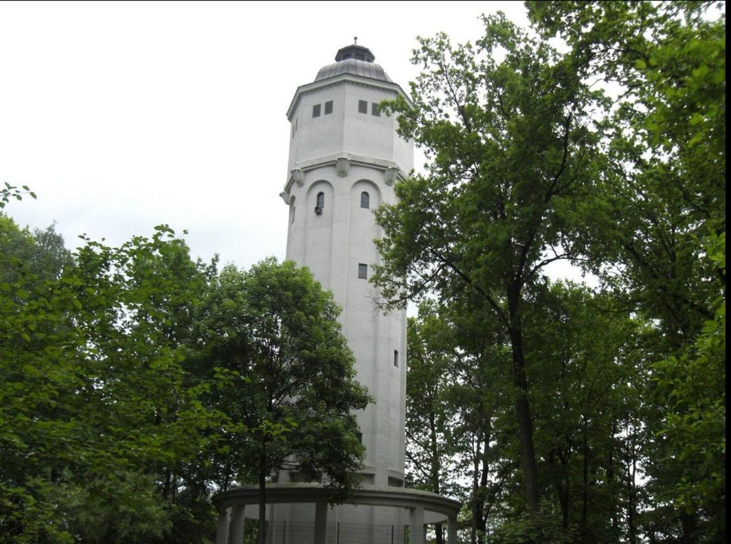 הוהן נוינדורף Ferienwohnung Am Wasserturm מראה חיצוני תמונה